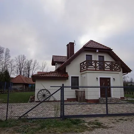 Dom Pierkunowski 度假居